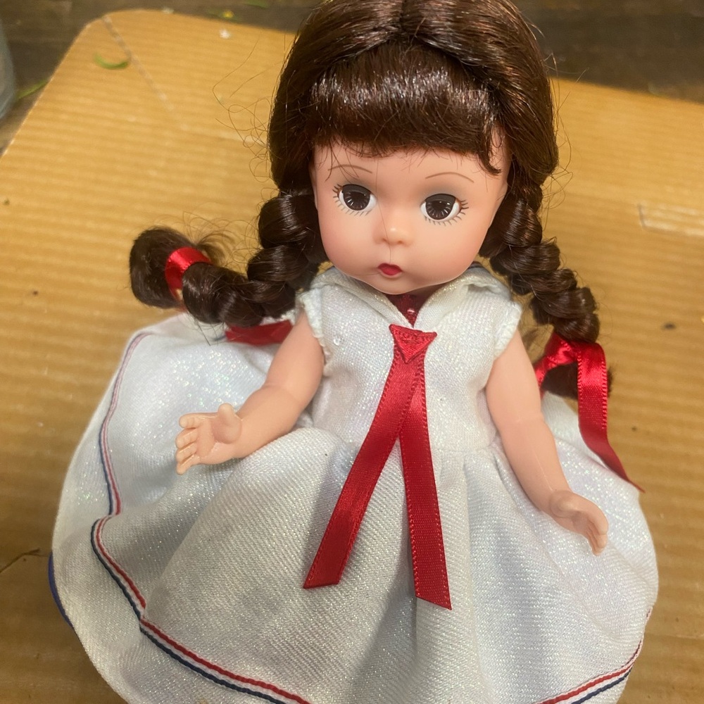 Madame Alexander 4th of July 8" Doll #33615, 2002